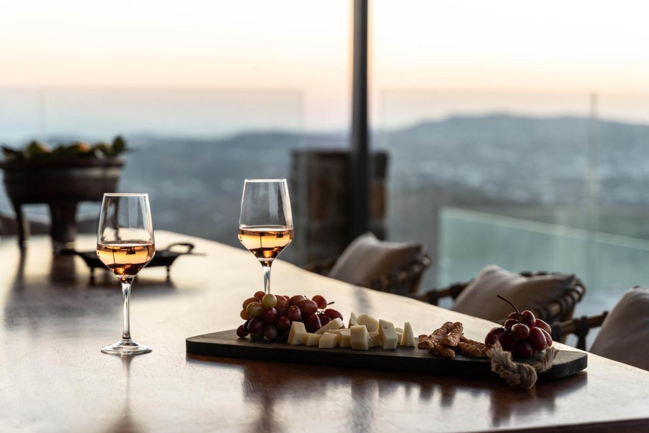 Makani Suites Áno Merá Kültér fotó