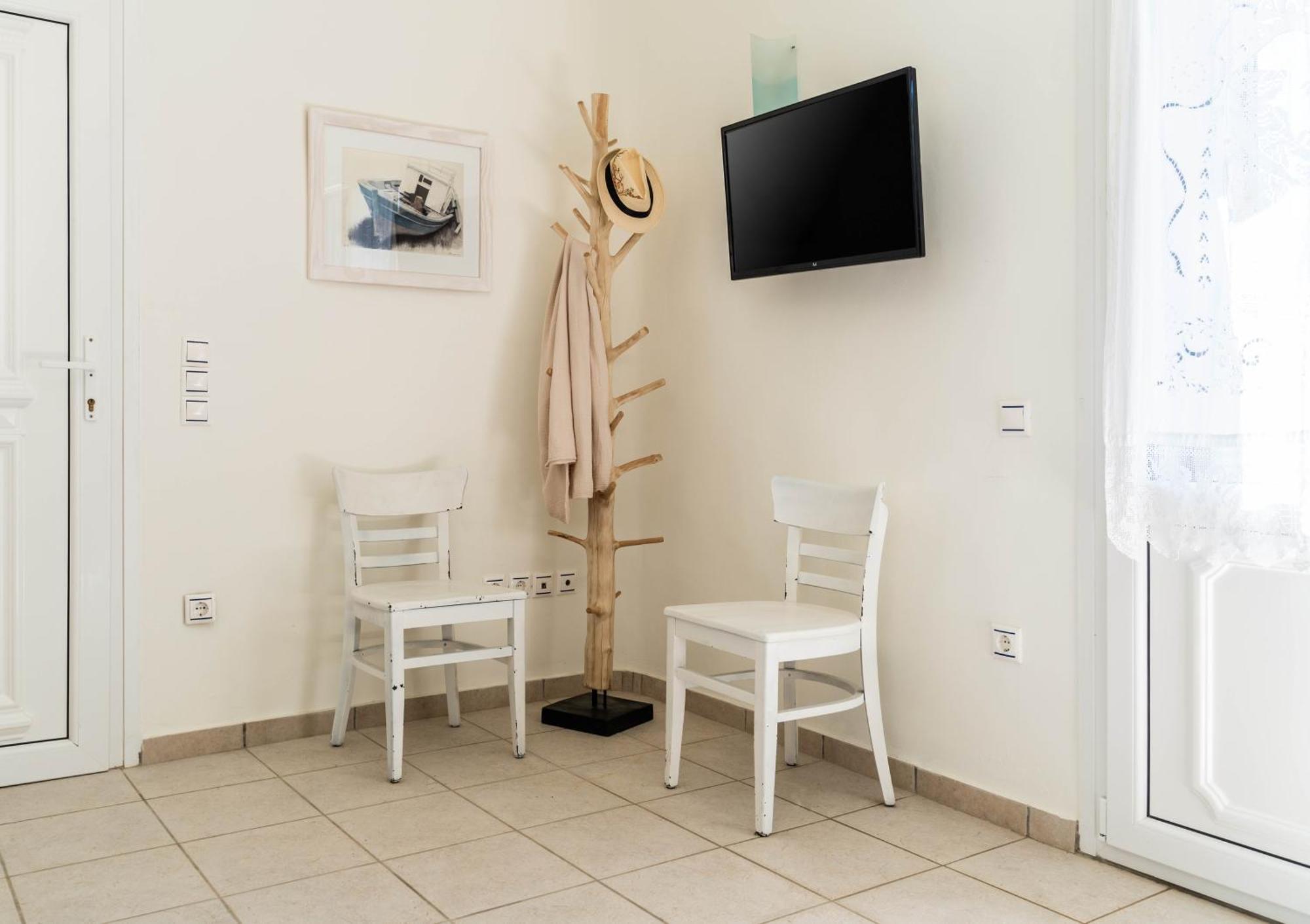 Makani Suites Áno Merá Kültér fotó