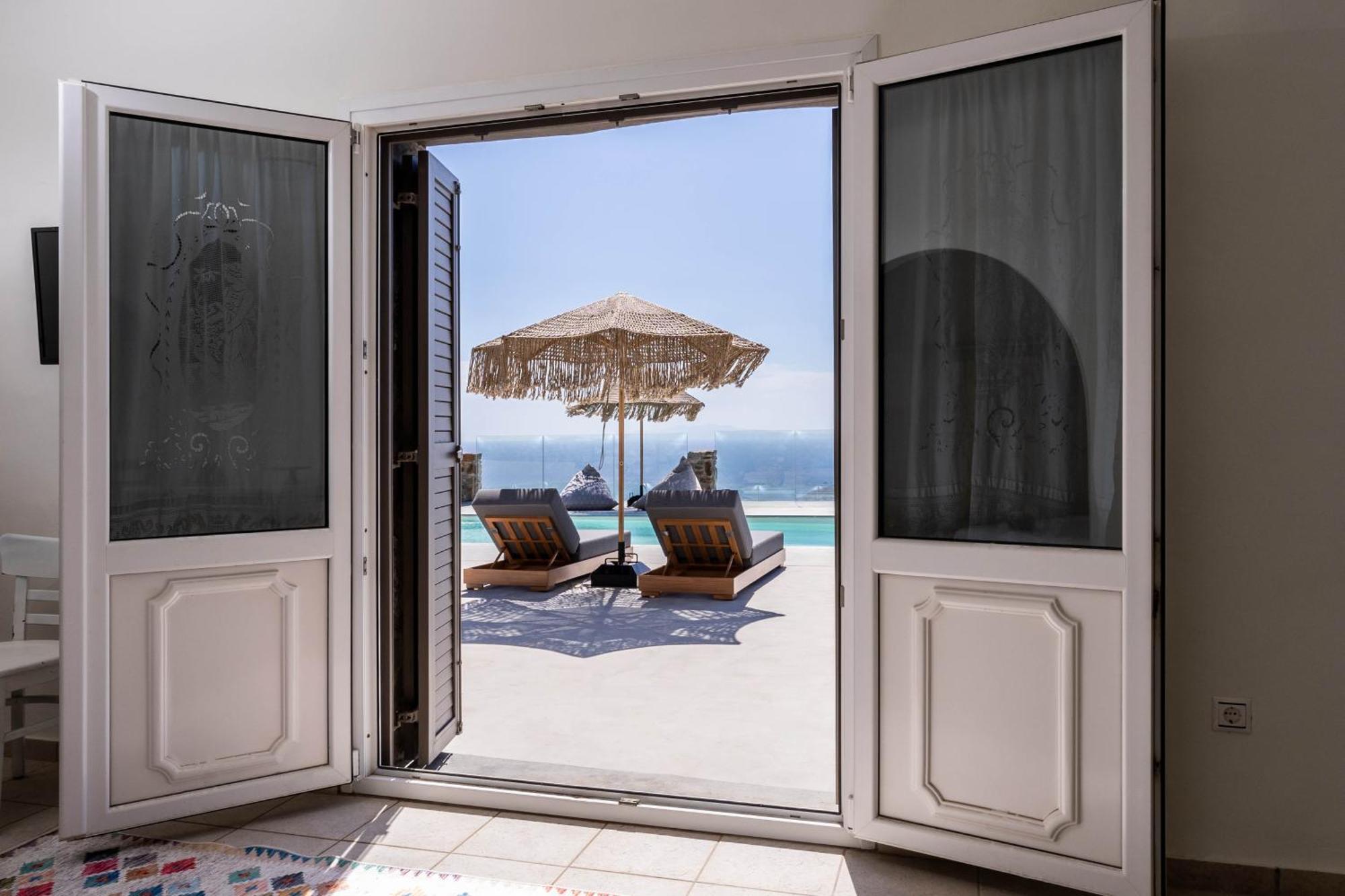 Makani Suites Áno Merá Kültér fotó